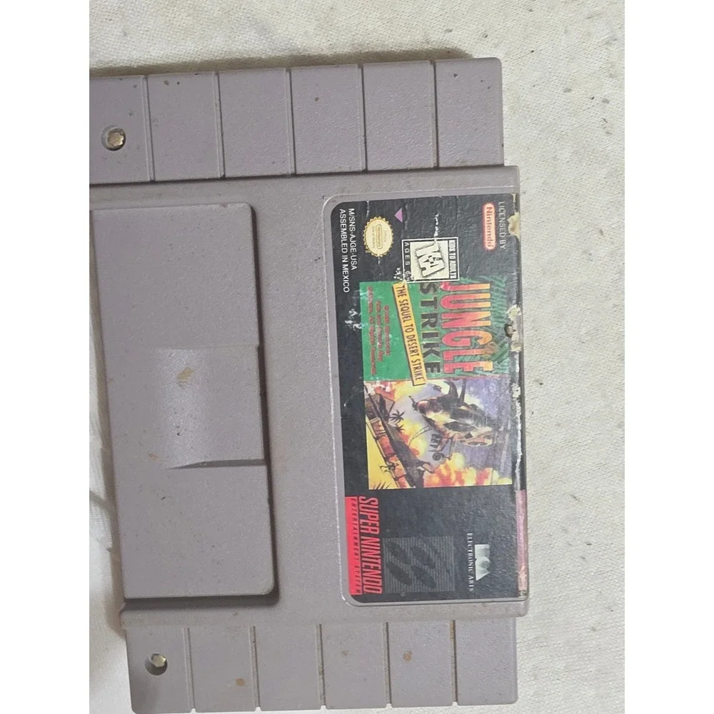 Jungle‎ Strike Super Nintendo SNES Video Game Cartridge Electronic SNS-AJGE-USA